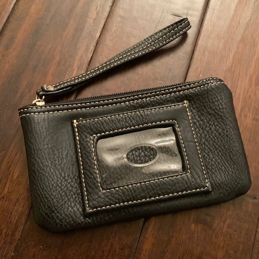 B.O.C. Black zip wristlet with ID pouch EUC
